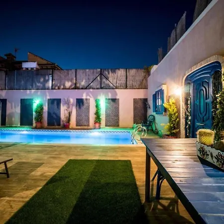 Chalet Con Salon Con Chimenea * Alicante
